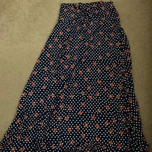 👋4/$25👋 LuLaRoe Maxi Skirt